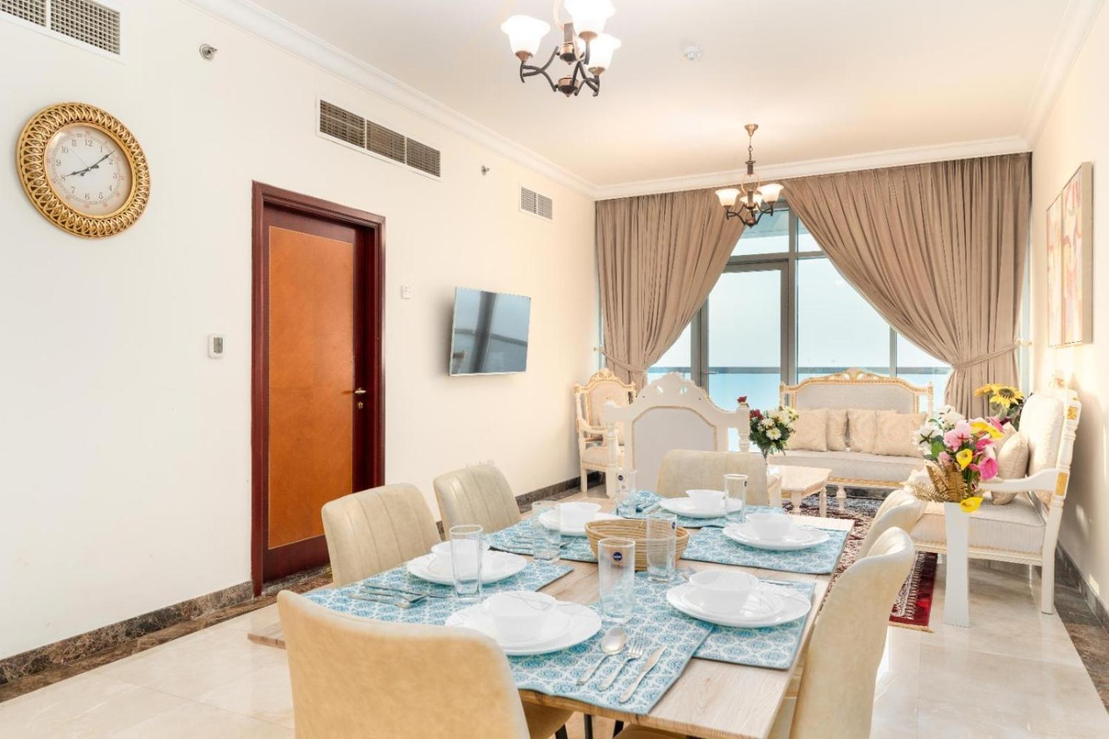 And Haven At Ajman Corniche! Apartment